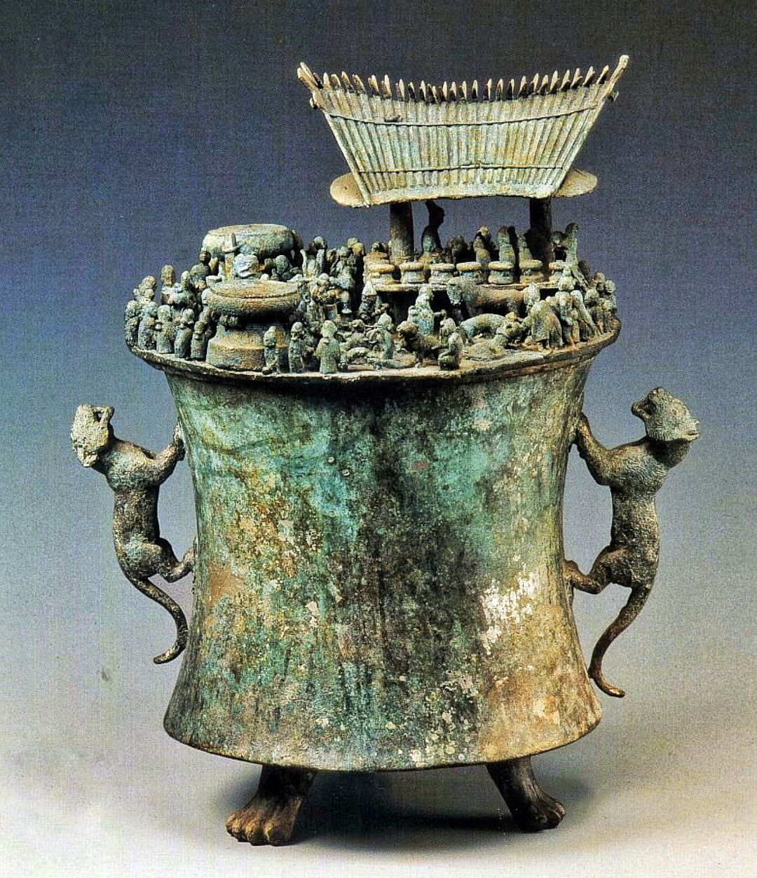 ancient wealth artifact Bronze Cowrie Container Dian Kingdom China museum